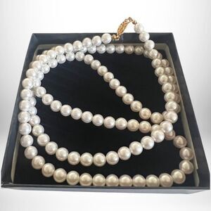 Vintage Pearlesque Beauty Collection Necklace 36" - Avon - RARE - NIB